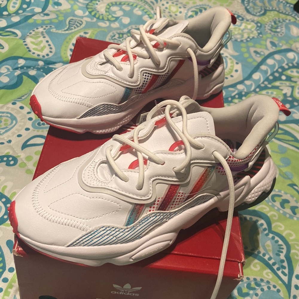 NWT Adidas Ozweego